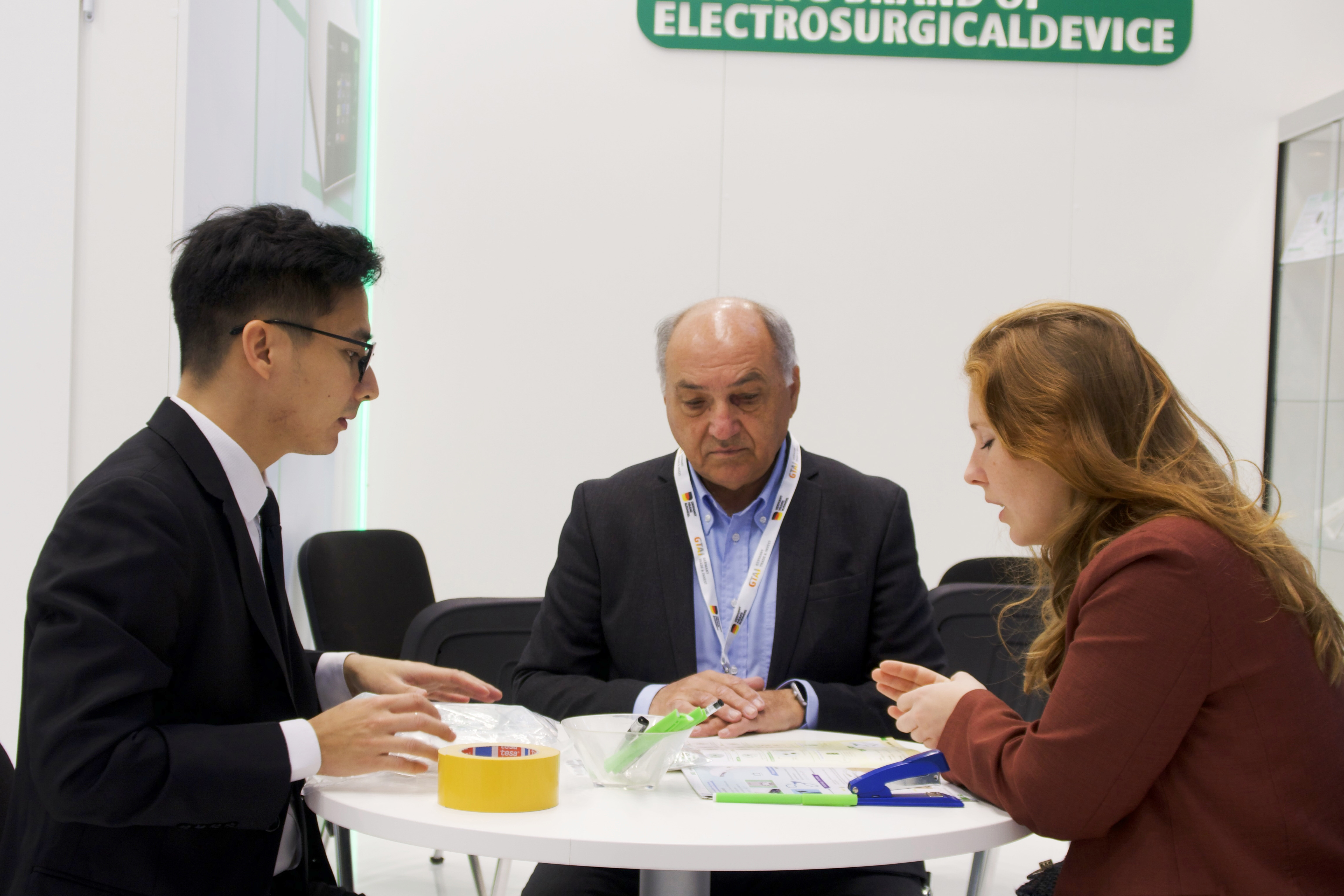 5-2511210UH2455.jpg 5-2511210UH2455.jpg